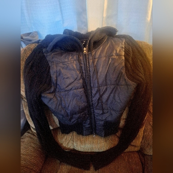 Take Out - Black Chest Jacket with Knitted Sleeves XL Juniors. - Picture 1 of 2